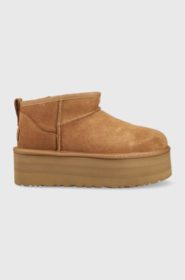 Ugg Snežke iz semiša UGG W Classic Ultra Mini Platform, rjava barva