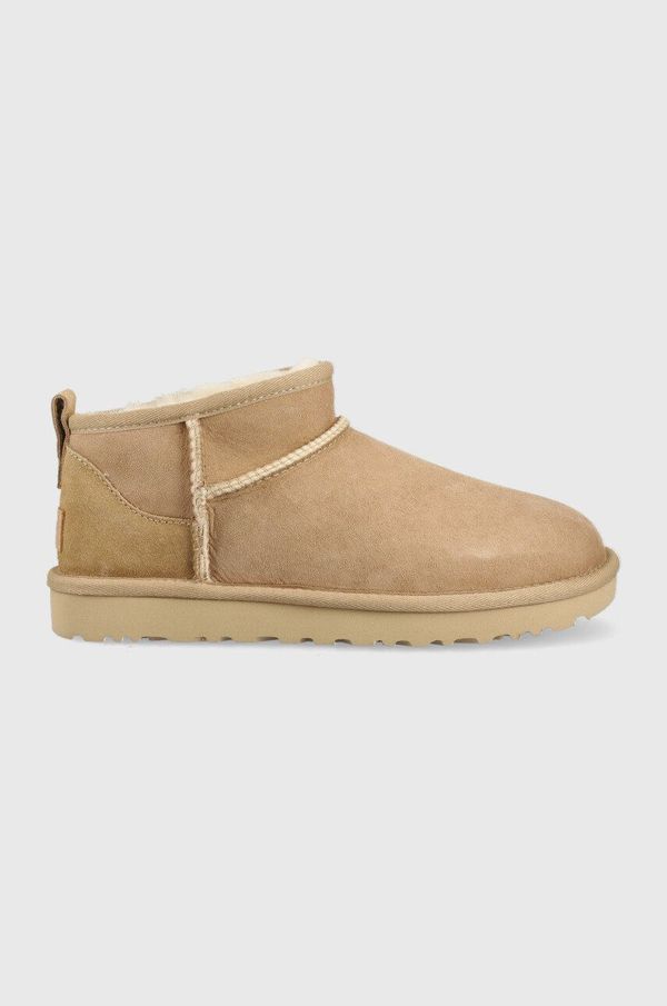 Ugg Snežke iz semiša UGG W Classic Ultra Mini, rjava barva