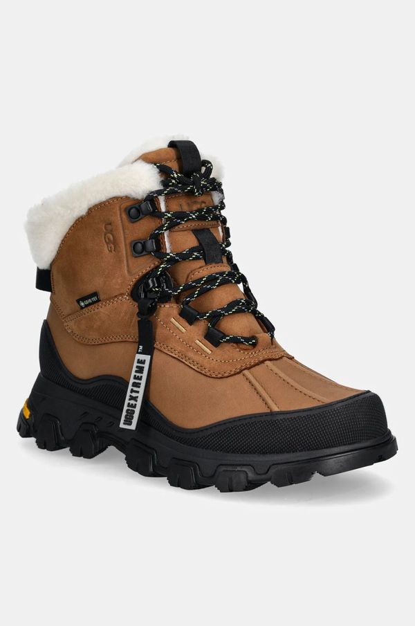 Ugg Snežke UGG Adirondack Meridian Hiker rjava barva, 1169032-CHE