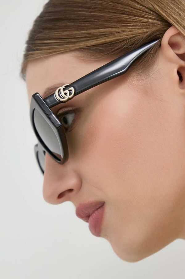 Gucci Sončna očala Gucci ženski, črna barva