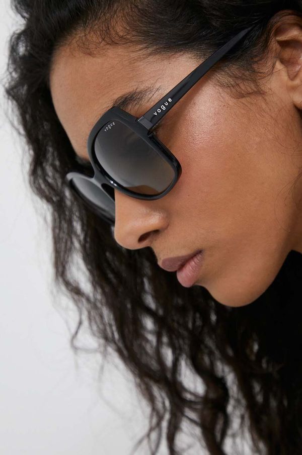 Vogue Sončna očala VOGUE ženski, črna barva