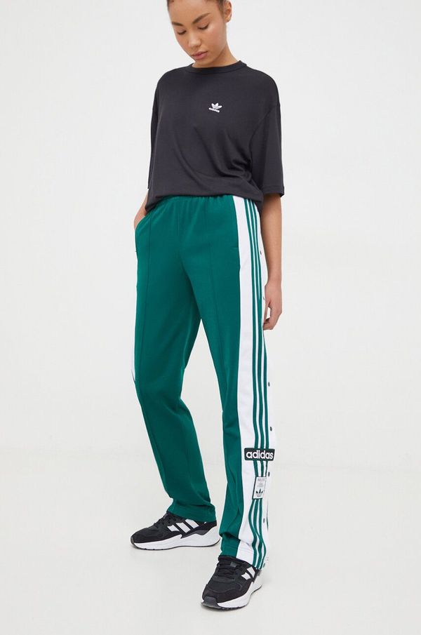 adidas Originals Spodnji del trenirke adidas Originals zelena barva