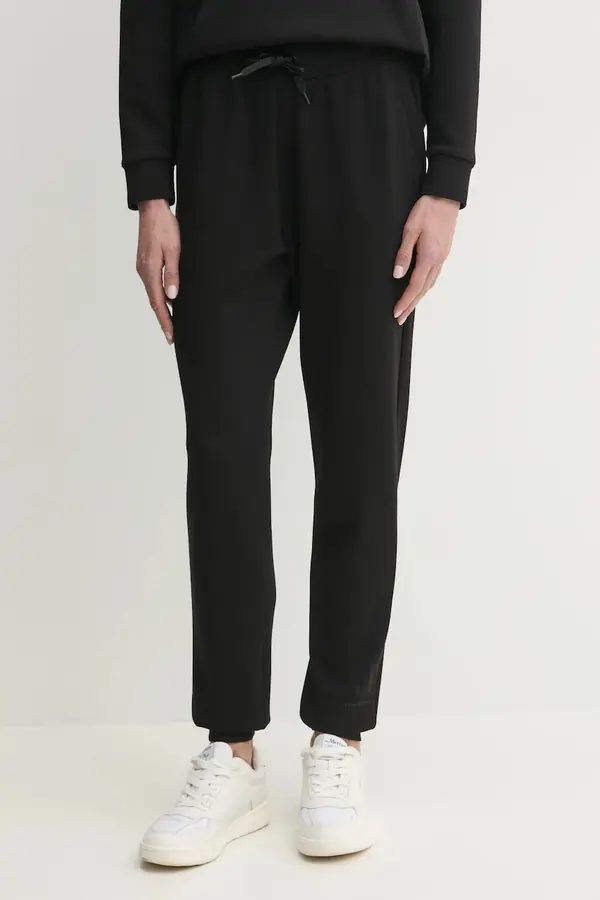 Armani Exchange Spodnji del trenirke Armani Exchange
