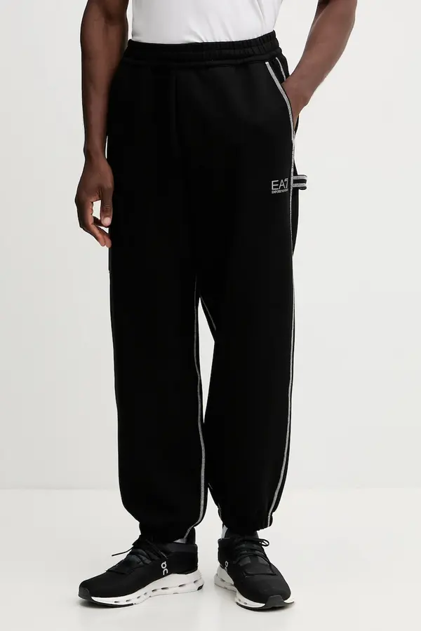 EA7 Emporio Armani Spodnji del trenirke EA7 Emporio Armani