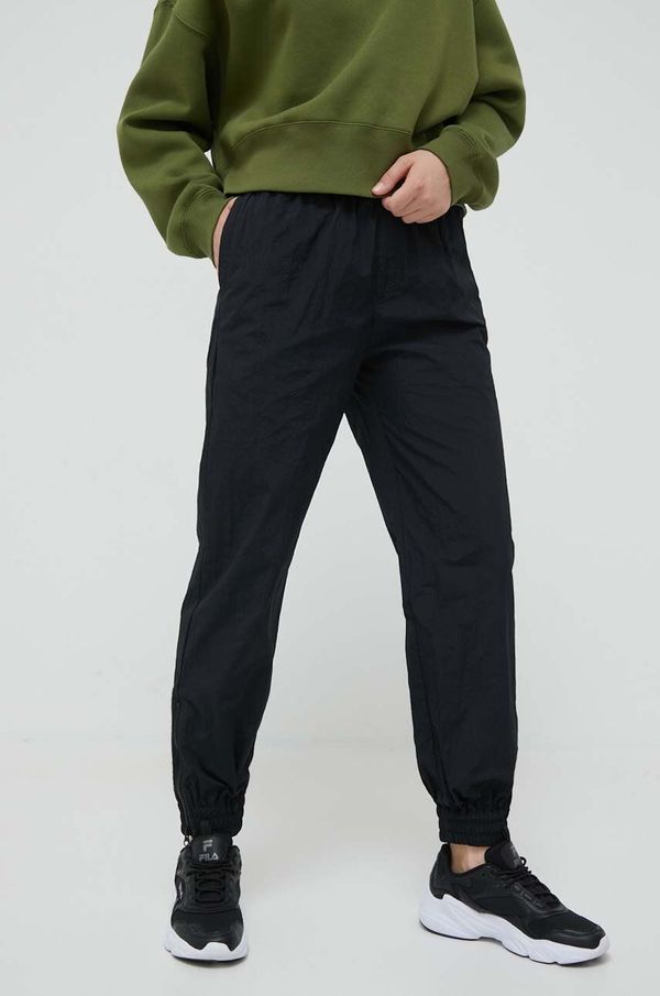 P.E Nation Spodnji del trenirke P.E Nation črna barva