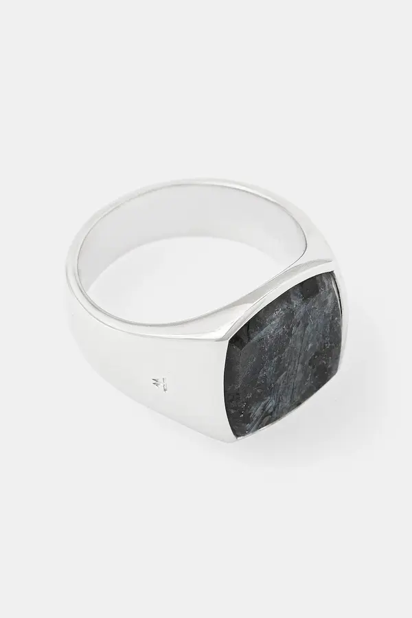 Tom Wood Srebrni prstan Tom Wood Cushion Larvikite (M)