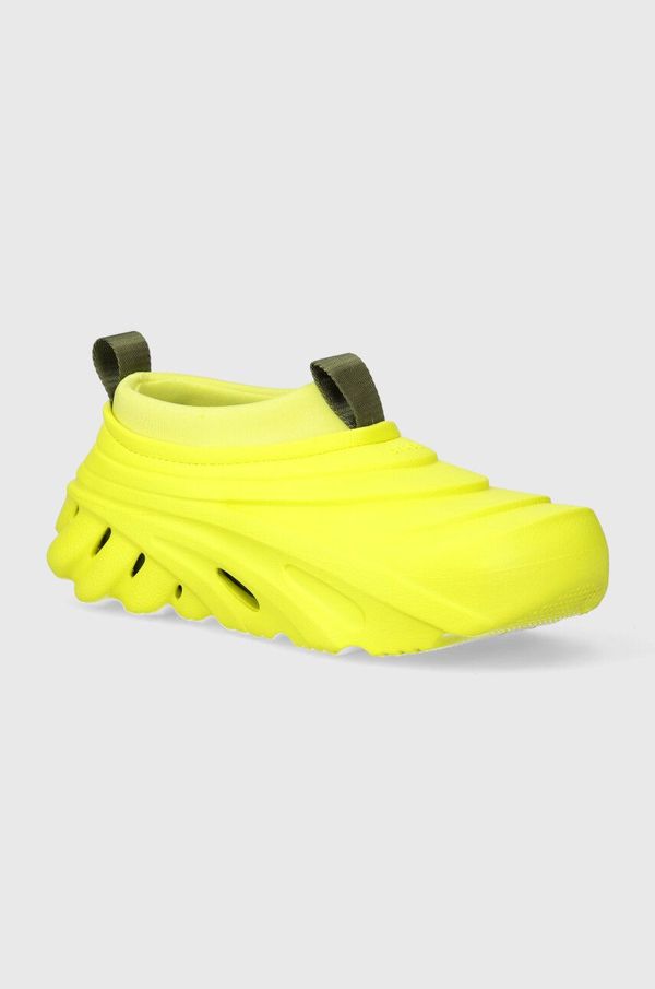 Crocs Superge Crocs Echo Storm rumena barva, 209414