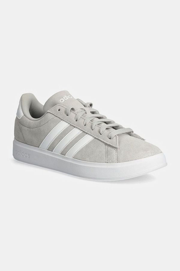 adidas Superge iz semiša adidas Grand Court siva barva, ID2970