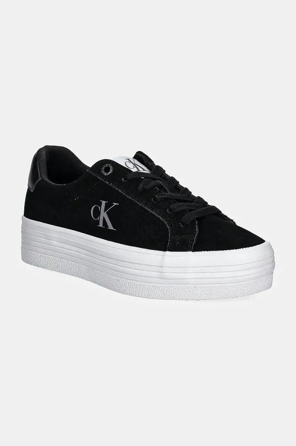 Calvin Klein Jeans Superge iz semiša Calvin Klein Jeans VULC FLATFORM LACEUP LOW MG S črna barva, YW0YW01576