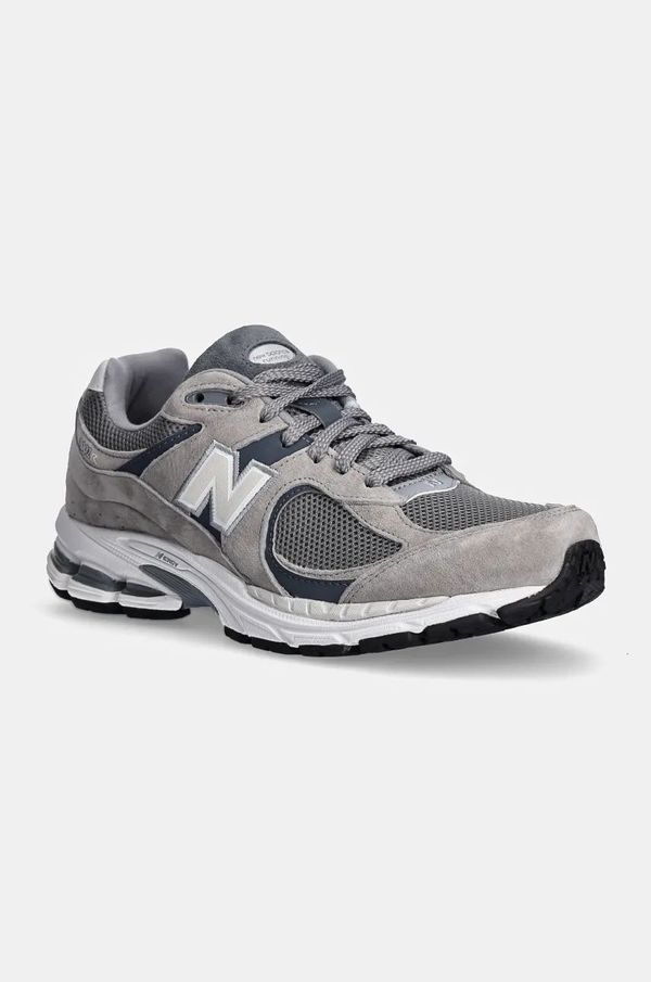 New Balance Superge New Balance M2002RST siva barva