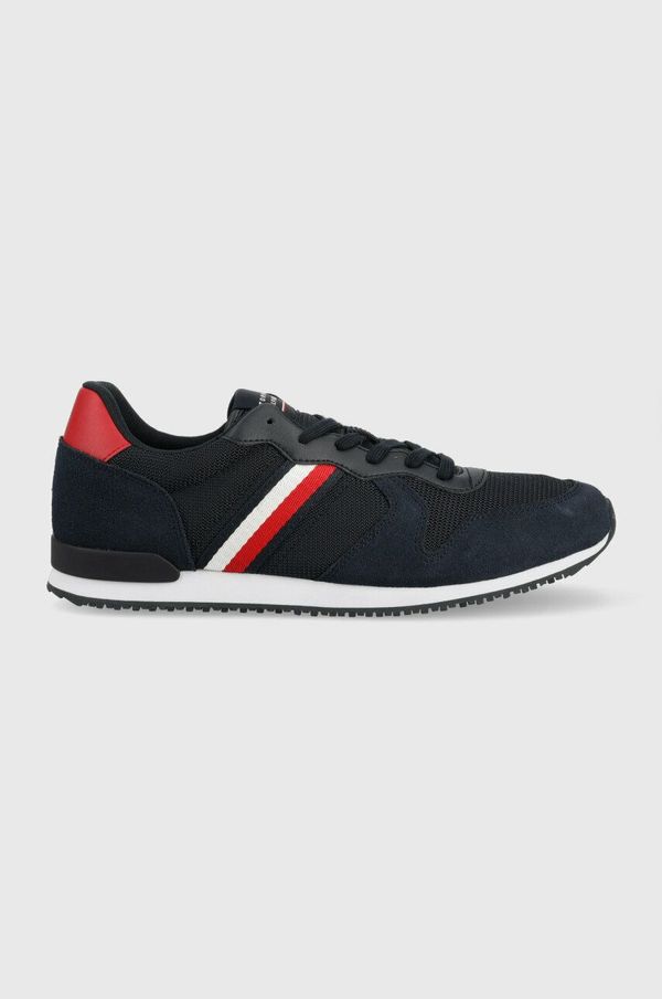 Tommy Hilfiger Superge Tommy Hilfiger ICONIC MIX RUNNER mornarsko modra barva, FM0FM04733