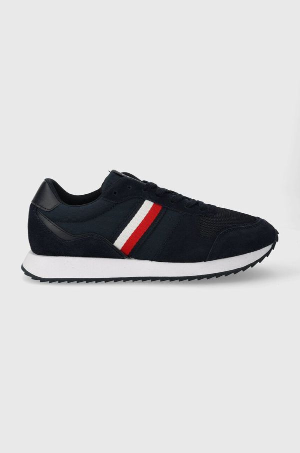 Tommy Hilfiger Superge Tommy Hilfiger RUNNER EVO MIX ESS mornarsko modra barva, FM0FM04886