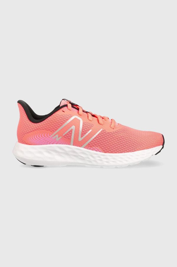 New Balance Tekaški čevlji New Balance 411v3 roza barva