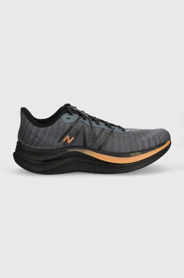 New Balance Tekaški čevlji New Balance FuelCell Propel v4 siva barva