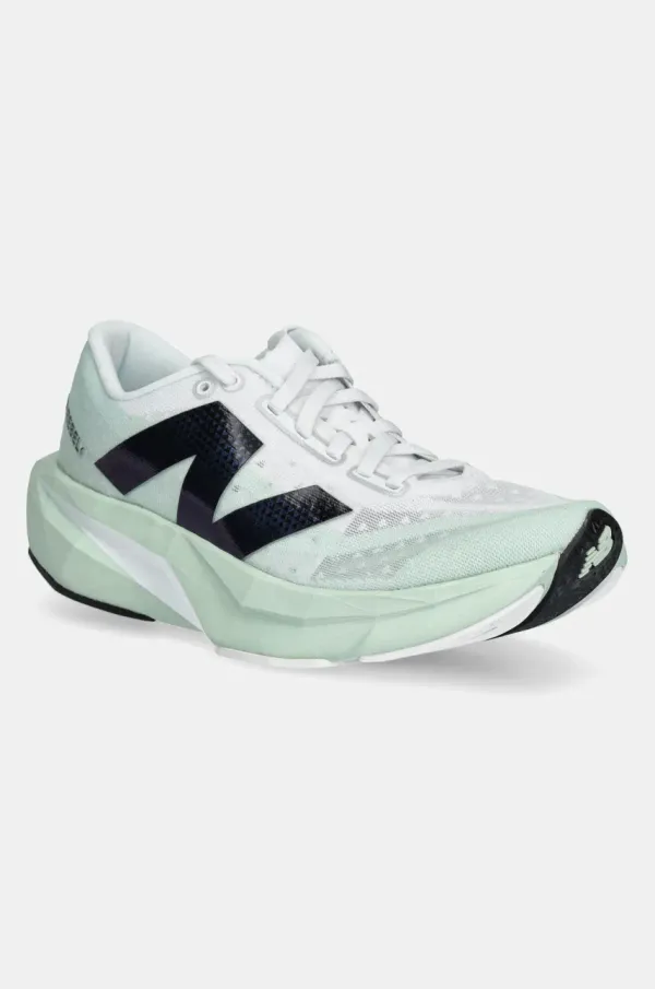 New Balance Tekaški čevlji New Balance FuelCell Rebel v4 zelena barva, WFCXCA4