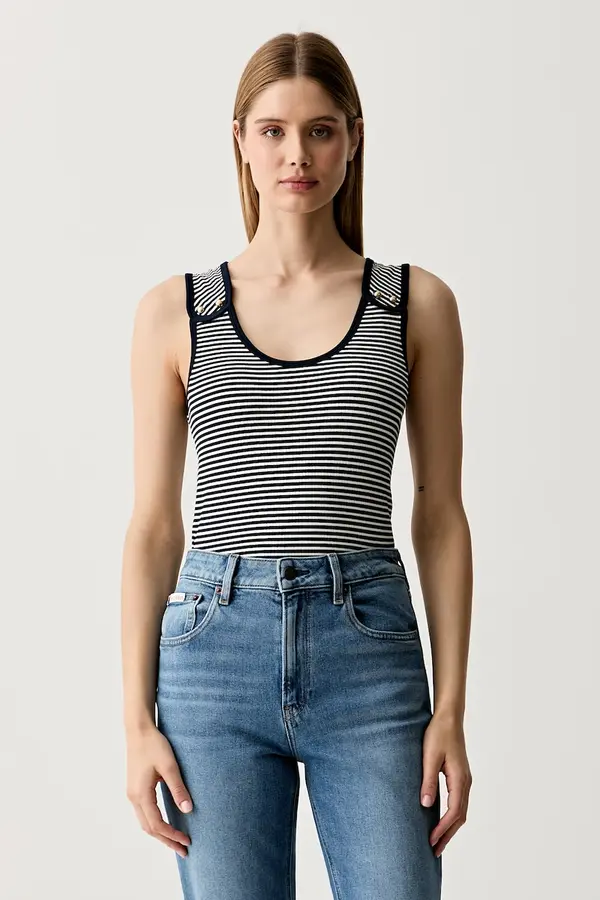 Tommy Hilfiger Tommy Hilfiger ženski top z viskozo