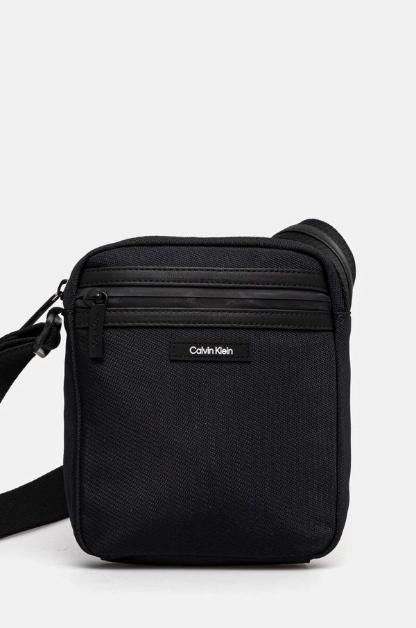 Calvin Klein Torbica za okoli pasu Calvin Klein črna barva, K50K512884