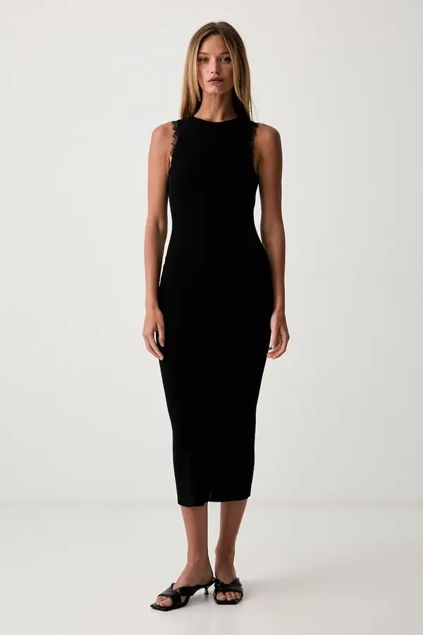 Twinset Twinset obleka z viskozo