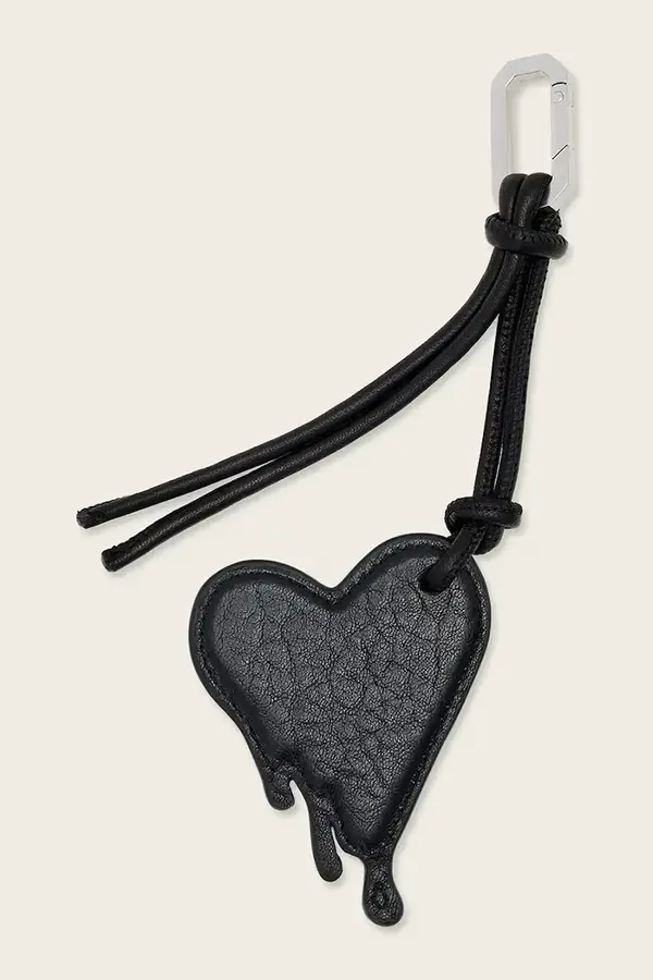AllSaints Usnjen obesek za ključe AllSaints DRIP
