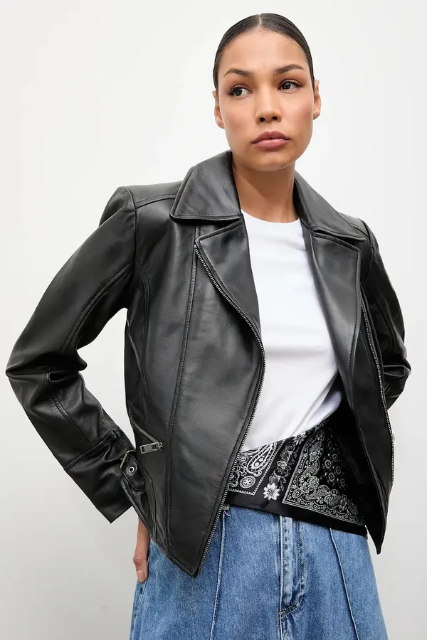 Answear.LAB Usnjena biker jakna Answear.LAB
