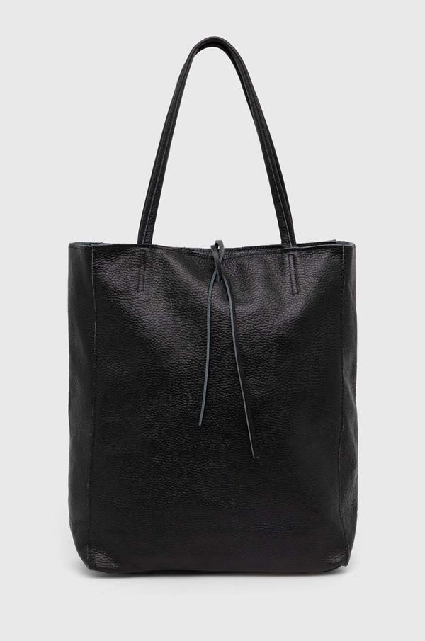 Answear Lab Usnjena torbica Answear Lab črna barva