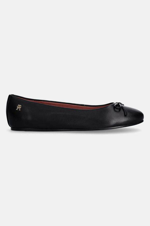 Tommy Hilfiger Usnjene balerinke Tommy Hilfiger BALLERINA LEATHER FLAT BOW črna barva, FW0FW08359