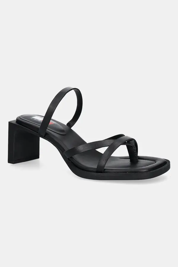Tommy Jeans Usnjene japonke Tommy Jeans THE SOHO SANDAL