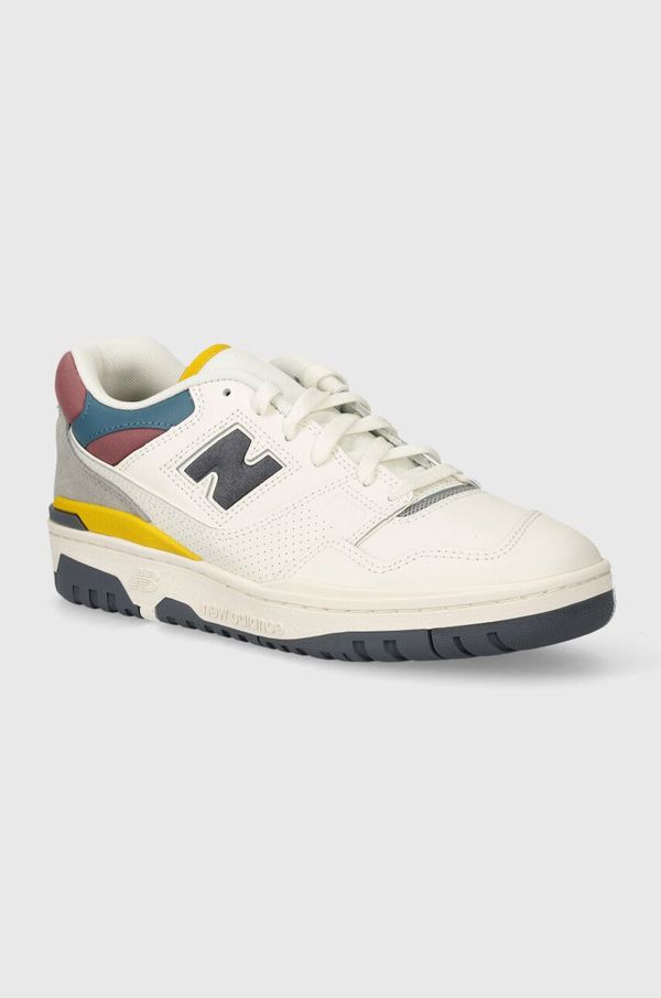 New Balance Usnjene superge New Balance 550 bela barva, BB550PGB