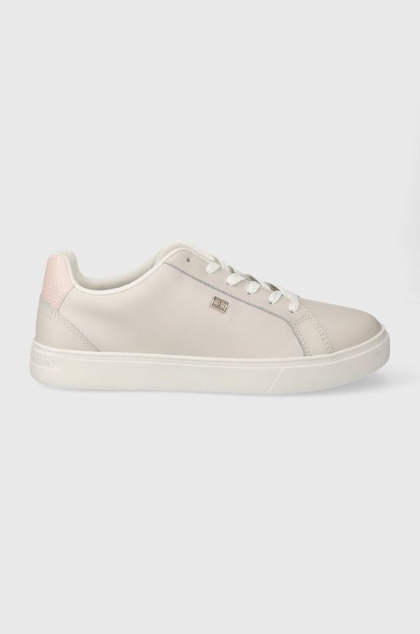 Tommy Hilfiger Usnjene superge Tommy Hilfiger ESSENTIAL COURT SNEAKER bela barva, FW0FW07686