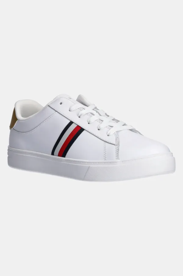 Tommy Hilfiger Usnjene superge Tommy Hilfiger ESSENTIAL COURT SNEAKER STRPS bela barva, FW0FW08321