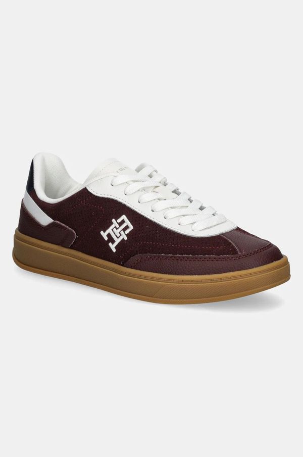 Tommy Hilfiger Usnjene superge Tommy Hilfiger TH HERITAGE SNEAKER PERF bordo barva, FW0FW08380