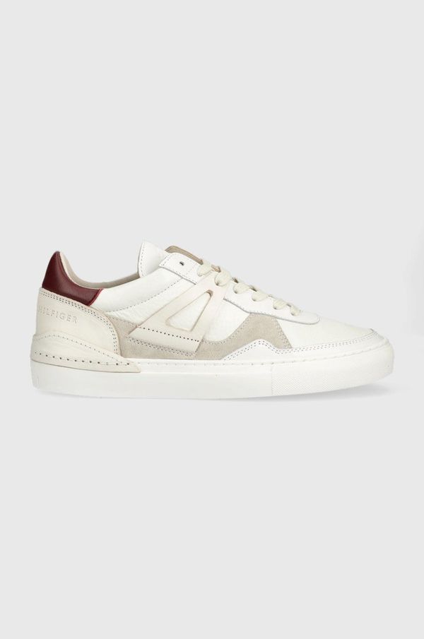 Tommy Hilfiger Usnjene superge Tommy Hilfiger TH LAB COURT SNEAKER bela barva, FM0FM04267