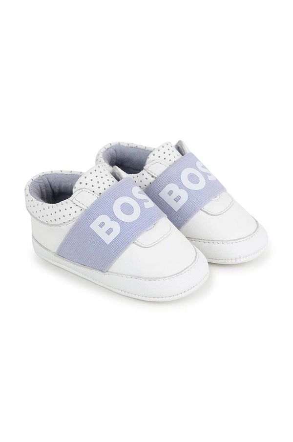 Boss Usnjeni čevlji za dojenčka BOSS bela barva