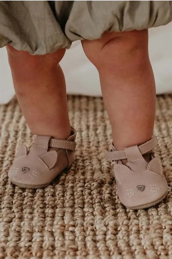 Donsje Usnjeni čevlji za dojenčka Donsje Spark Classic Shoes Cat