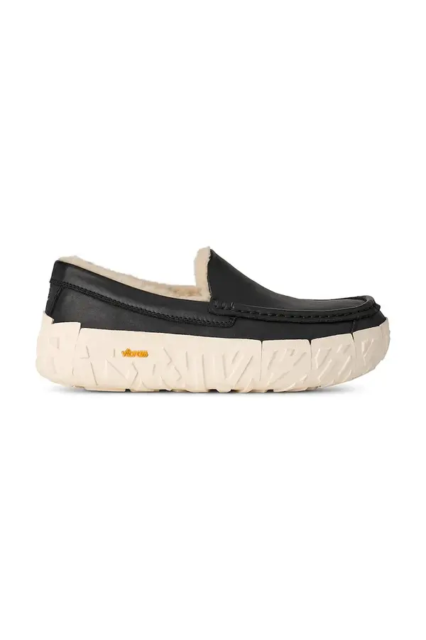 UGG Usnjeni mokasini UGG Ascot Wrap Tech Noir