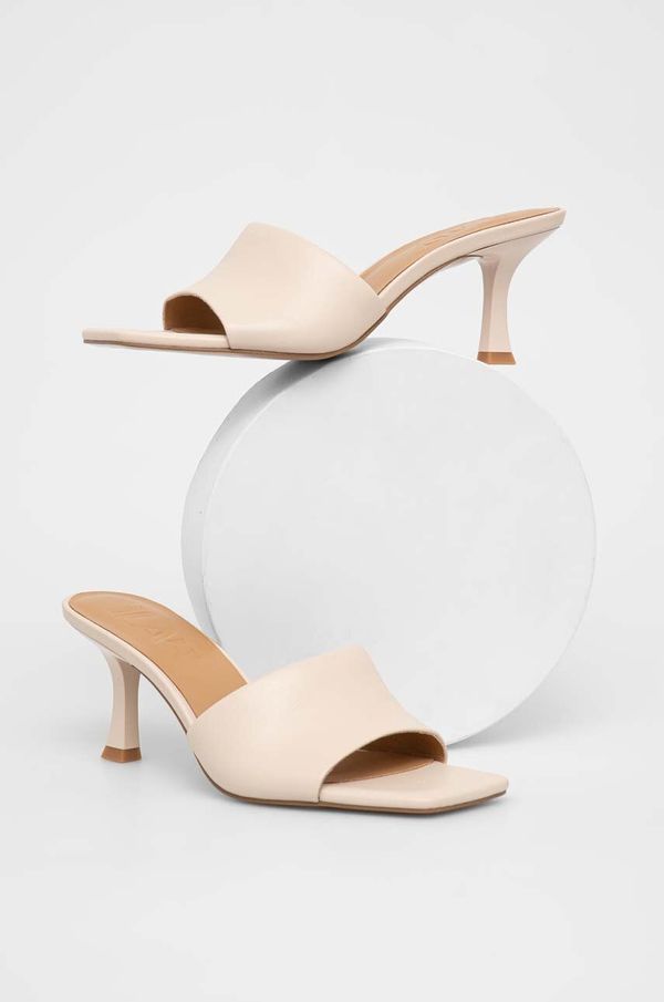 Answear Lab Usnjeni natikači Answear Lab ženski, bež barva