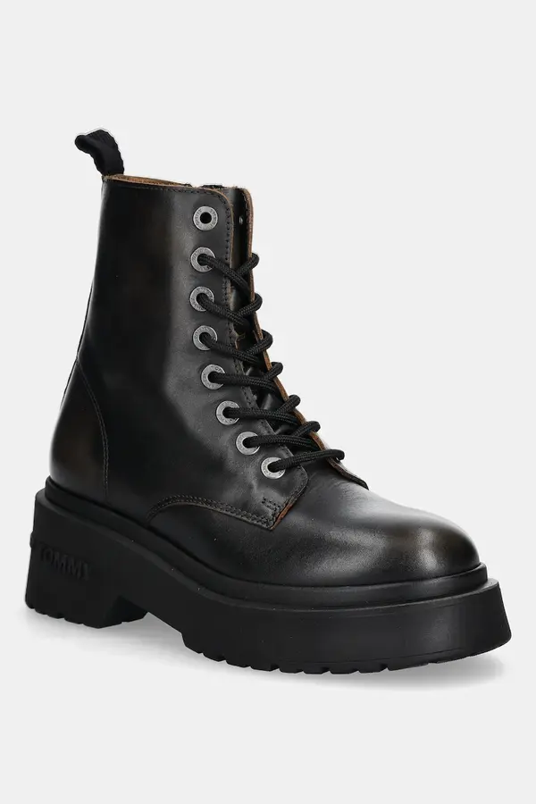 Tommy Jeans Usnjeni nizki škornji Tommy Jeans TJW CHUNKY RUGGED BOOT