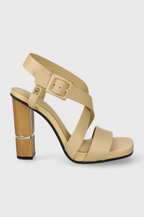 Tommy Hilfiger Usnjeni sandali Tommy Hilfiger HARDWARE BLOCK HIGH HEEL bež barva, FW0FW07016