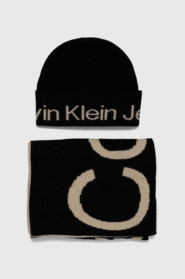 Calvin Klein Jeans Volnena kapa in šal Calvin Klein Jeans črna barva