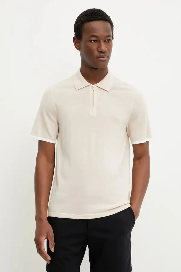From Future Volneni polo FROM FUTURE
