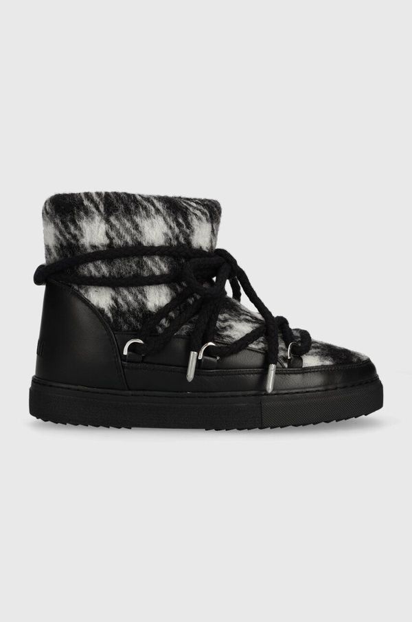 Inuikii Volneni škornji za sneg Inuikii Wool črna barva, 75202-063