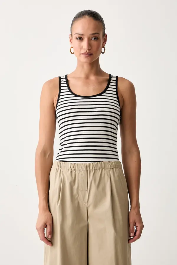 Weekend Max Mara Weekend Max Mara top ženski bombaž z elastanom WKDMULTIK