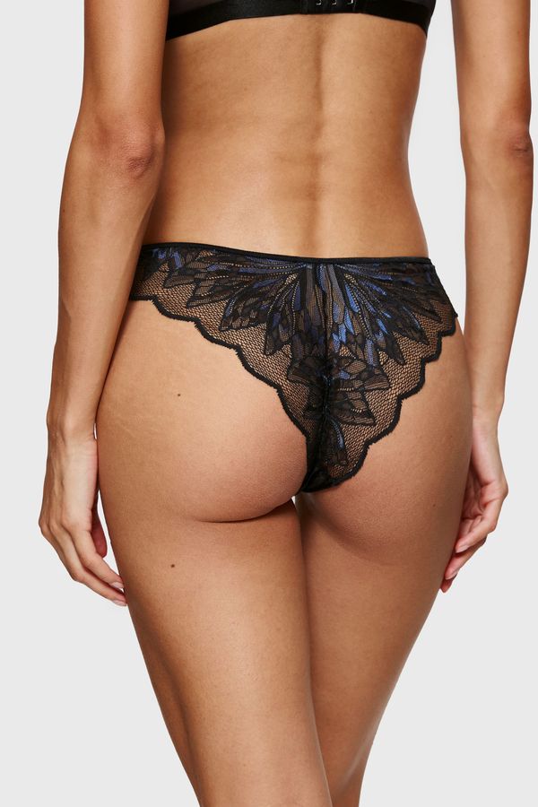 Triumph Brazilke Triumph Crazy Stupid Love