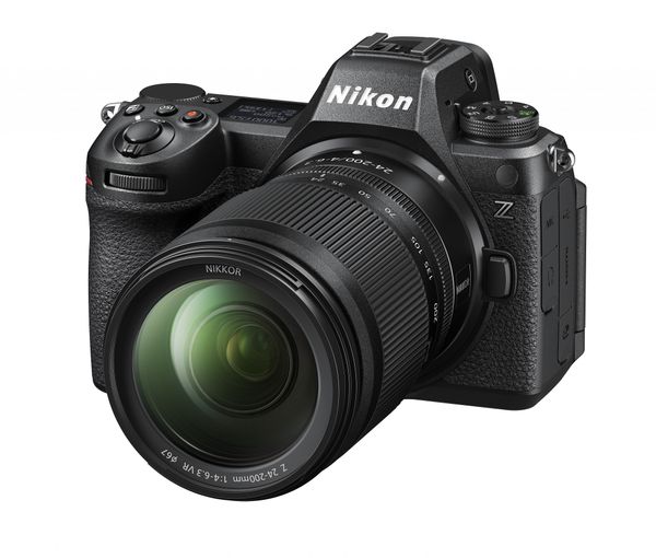 Nikon Z6III KIT 24-200 NIKON