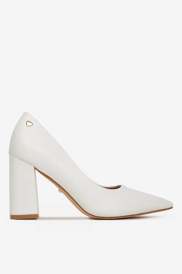 DeeZee Čevlji s peto DeeZee KB-008 Bela