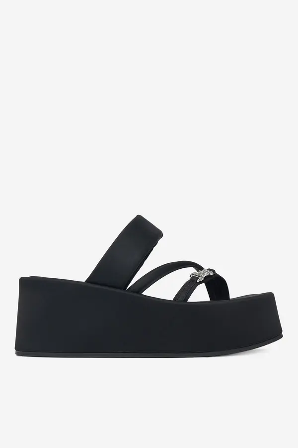 Juicy Couture Natikači JUICY COUTURE WSS21515-01 Črna