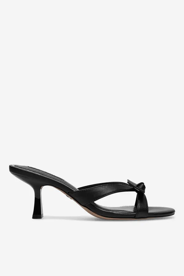 Nine West Natikači NINE WEST WFA2668-1 Črna