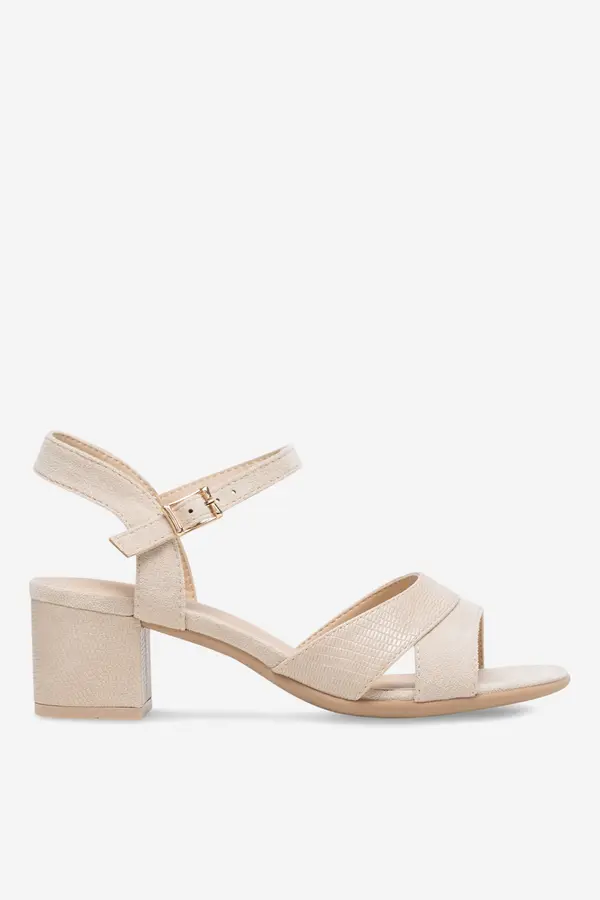 Clara Barson Sandali Clara Barson WS5695-01 Bež