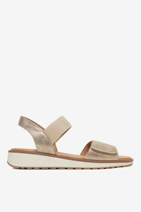 Clara Barson Sandali Clara Barson WS6535-02 Bež