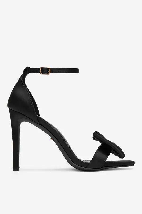 DeeZee Sandali DeeZee EA6554-109 Črna